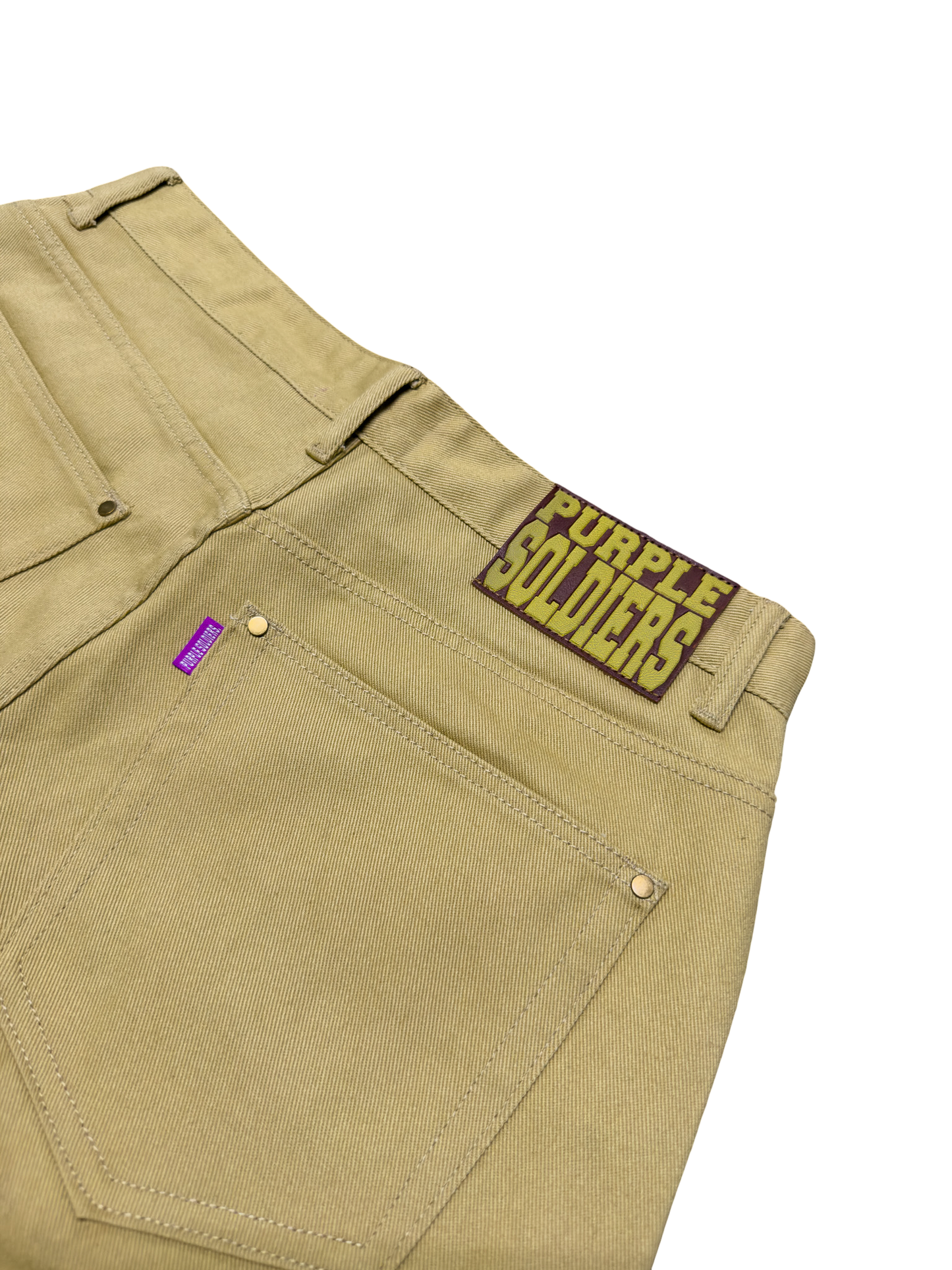 BAGGY BEIGE SHORTS